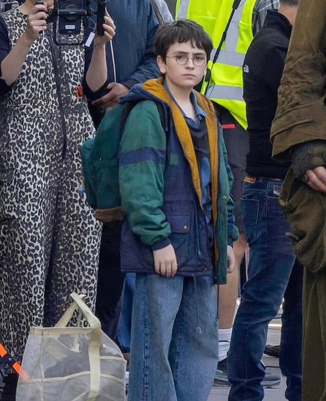 Set Photos